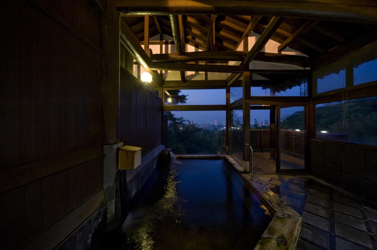 Hotel Takasaki Kannonyama Onsen Kinzanso Exteriér fotografie