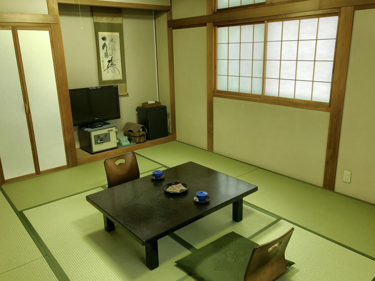 Hotel Takasaki Kannonyama Onsen Kinzanso Exteriér fotografie